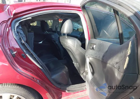 2010 Lexus Is 250 z USA, uszkodzony, nr VIN JTHBF5C21A5112021